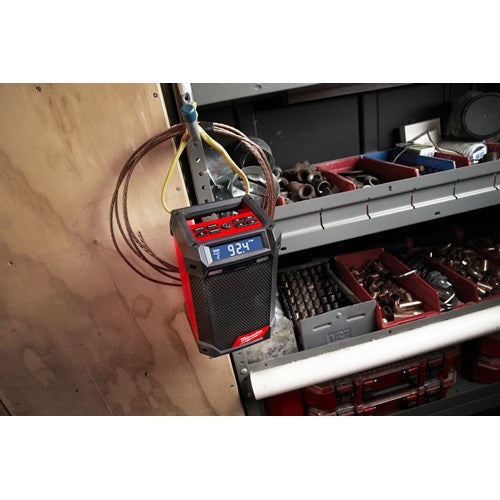 Milwaukee M12 RCDAB+-0 dab+ työmaaradio / laturi runko
