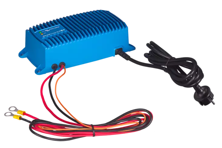 Victron Blue Smart IP67 laturi 12V 17A Bluetooth/Victron Connect